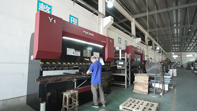 Factory workshop9fm7